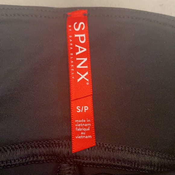 NEW WITH TAGS, Spanx faux leather camo leggings - Picture 4 of 4